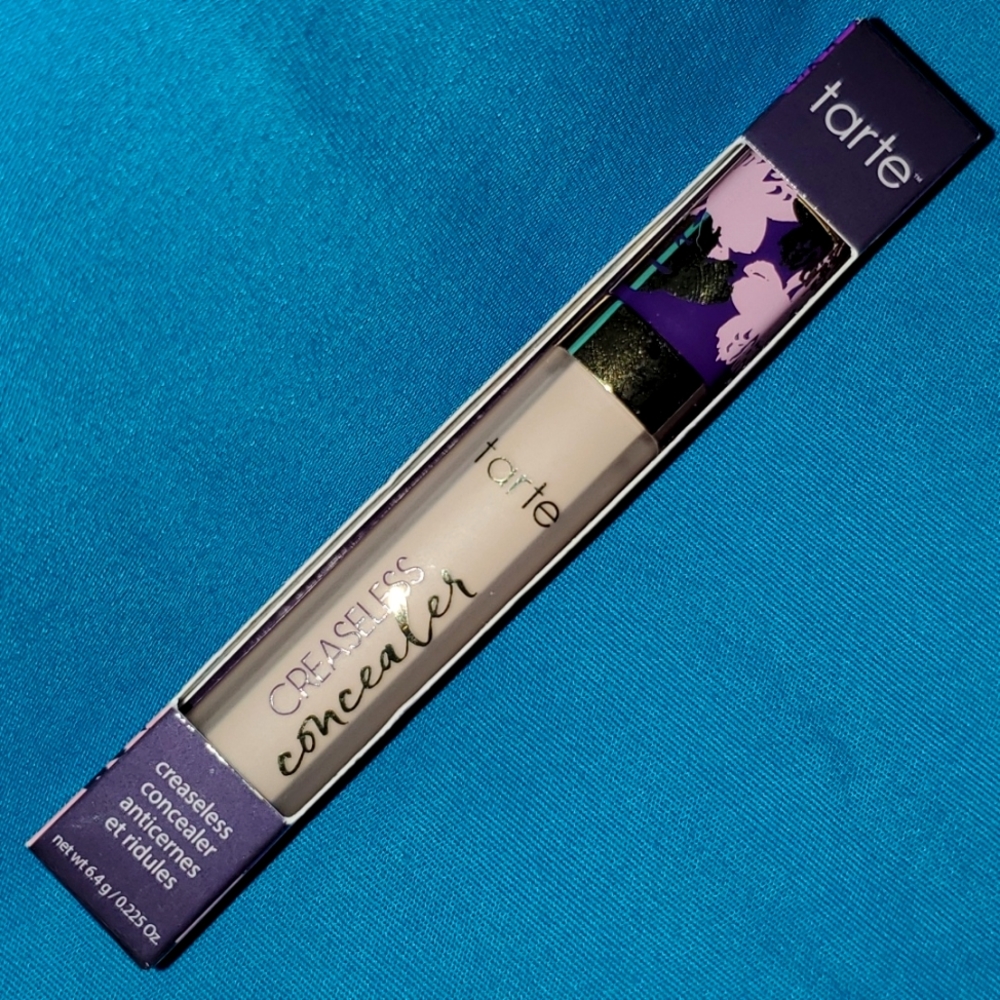 NIB Tarte Creaseless Concealer 20S Light Sand